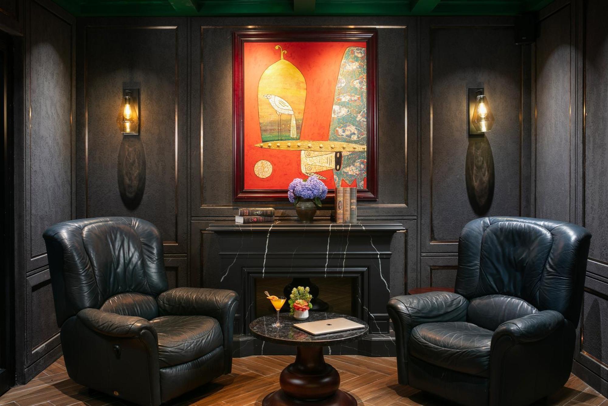 May De Ville Crown Hotel Hanoi Zewnętrze zdjęcie The Green Room